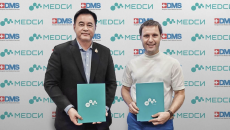 Representatives of Bangkok Dusit Medical Services and Medsi Group during an MOU signing